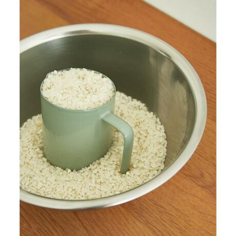 [^ԁFHO18003AGR-DZA3]Ăvʂ邽߂吻̃CXJbvB܂Ń}OJbv̂悤ȁAȈۂ吻̃CXJbvׂ܂B؂PtłPvʂłAt̂̏ꍇ180mlʂ傫łBĂvʂȊOɂAĂ̂Ń~N\[XȂǂ̃sb`[ƂĂ߂łB\[XȂǂ̗eƂĎgpĂAFڂ肪ɂ吻i̓ŁAlXȗprŉKɎgpĂ܂BnhtȂ̂ŕĂт̒ł邱ƂȂA܂AǂɈĂԂ牺ĕۊǂĂƂł܂By ^ ق낤zǂ吻iBa琶YĂu`vCNA̕炵ŎgVu`v𐶂ݏoĂ܂B̏íAĐׂ݂̈̒邵ՁA֖̐FA_EXW󂯂܂Afނ̎ƂĂ܂悤肢܂BɁA{̂̒[ʂȂĂӏ܂B́ẢтłB̑舵Ɋւ܂ẮAiɕt̎戵Bi摜́A̓p\RȂǂ̉{ɂAۂ̐FƈقȂČꍇ܂B\߂Bi̐F̖ڈ́AiP̂̉摜QƂBCɓo^̂߁Cɓo^íA}Cy[WɂČ݂̉i݌ɏ󋵂̊mF\łBXg̊Ǘɐ񂲗pB