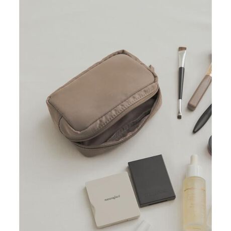 [^ԁFDRA6-2AR102]g₷ǋA傤ǂTCŶ̃|[`B\n͐ʂȂhnAn͉ɂngpĂ邽߁AǂłC˂Ȃg܂Bɂ͎dɕ֗ȃ|PbgtBJ΂Ƒ傫JƃX}z𗧂ĂĎgp\Bo◷sEEKWFbgP[XƂāAlXȃV[Ń}`Ɋ􂷂邨߃ACełBi`BEIGEVFłpӂ܂By2025 Autumn^Winterzy25AWzi摜́A̓p\RȂǂ̉{ɂAۂ̐FƈقȂČꍇ܂B\߂Bi̐F̖ڈ́AiP̂̉摜QƂBCɓo^̂߁Cɓo^íA}Cy[WɂČ݂̉i݌ɏ󋵂̊mF\łBXg̊Ǘɐ񂲗pB