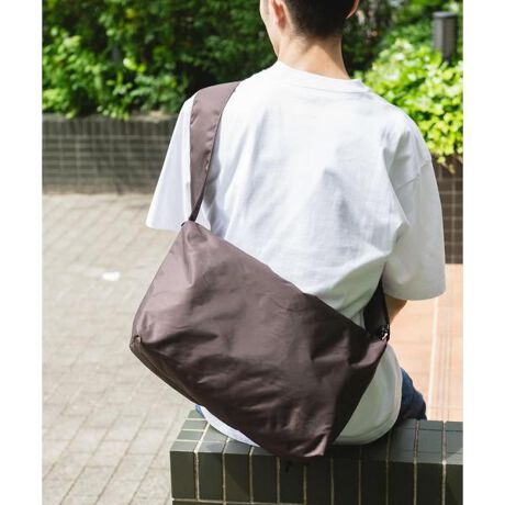 [^ԁFDRA6-1AN602]lC𔎂ĂYAKPAKʒV_[obOx[XɃTCYkAg₷傫̃V_[obOVɓoBV_[XgbvTCY\ȎdlɕύXXgbv̕tDJvXB̂鐶nƎ~Wbp[gpĂ̂ŁA}ȓV̕ωȂǂɂSĎgpĂ܂ByYAKPAK(bNpbN)zYAKPAK(bNpbN)1989Nɕčj[[NEubNŐBXet@Ezg`xbgKꂽہA̒nɐYAK(N)ɃCXs[V󂯁AYAK`[tɂďvȃobNpbN⃁bZW[obOn߂܂BuԂɎ҂𒆐SɍLx悤ɂȂ荡ȂꑱĂuhBy2025 Autumn^Winterzy25AWzA4TCY[\d : 395gi摜́A̓p\RȂǂ̉{ɂAۂ̐FƈقȂČꍇ܂B\߂Bi̐F̖ڈ́AiP̂̉摜QƂBCɓo^̂߁Cɓo^ꂽíA}Cy[WɂČ݂̉i݌ɏ󋵂̊mF\łBXg̊ǗɂЂpB