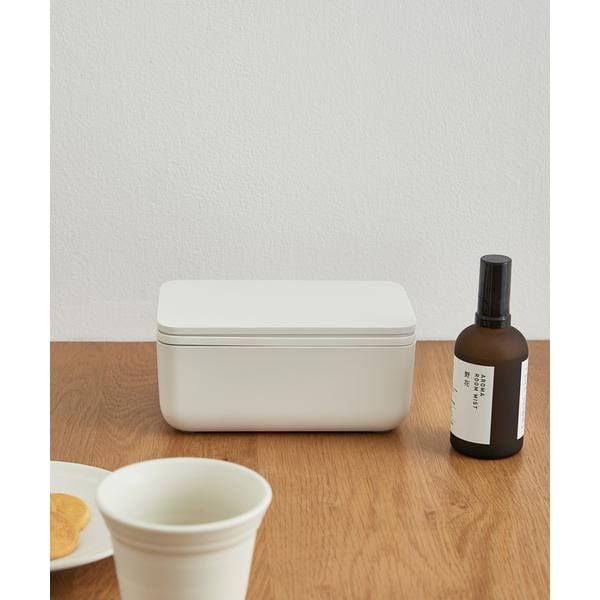 [�}���C]marna �V�[�g�P�[�X/�A�[�o�����T�[�` �h�A�[�Y�iURBAN RESEARCH DOORS�j �z���C�g