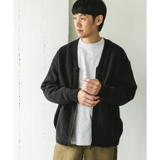 アーバンリサーチ ドアーズ(URBAN RESEARCH DOORS)のAIR FIT Vネックカーディガン