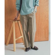 アーバンリサーチ ドアーズ(URBAN RESEARCH DOORS)の『UR TECH』コーデュロイトラウザーパンツ