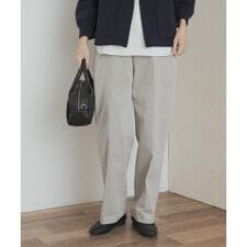 アーバンリサーチ ドアーズ(URBAN RESEARCH DOORS)の『UR TECH』コーデュロイトラウザーパンツ