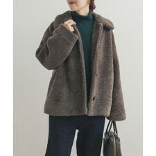 アーバンリサーチ ドアーズ(URBAN RESEARCH DOORS)のコクーンシルエットボアコート