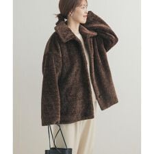 アーバンリサーチ ドアーズ(URBAN RESEARCH DOORS)のコクーンシルエットボアコート