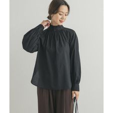 アーバンリサーチ ドアーズ(URBAN RESEARCH DOORS)のアイレットレース衿ブラウス