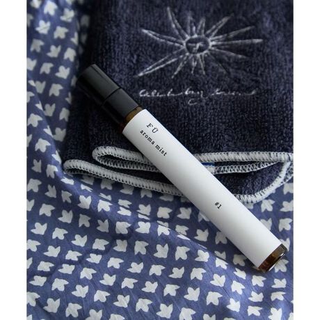 [^ԁFFU-007-DZA3]ޗAۑ@̓pbP[W̏i摜mFBe : 10mli摜́A̓p\RȂǂ̉{ɂAۂ̐FƈقȂČꍇ܂B\߂Bi̐F̖ڈ́AiP̂̉摜QƂBCɓo^̂߁Cɓo^ꂽíA}Cy[WɂČ݂̉i݌ɏ󋵂̊mF\łBXg̊ǗɂЂpB