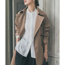 フロントフリルスタンドカラーブラウス