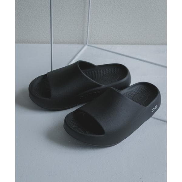 [�}���C]OOFOS OOAHH+/�A�[�o�����T�[�` �h�A�[�Y�iURBAN RESEARCH DOORS�j �u���b�N