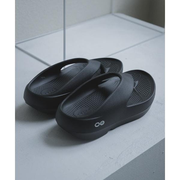 [�}���C]OOFOS OORIGINAL+/�A�[�o�����T�[�` �h�A�[�Y�iURBAN RESEARCH DOORS�j �u���b�N