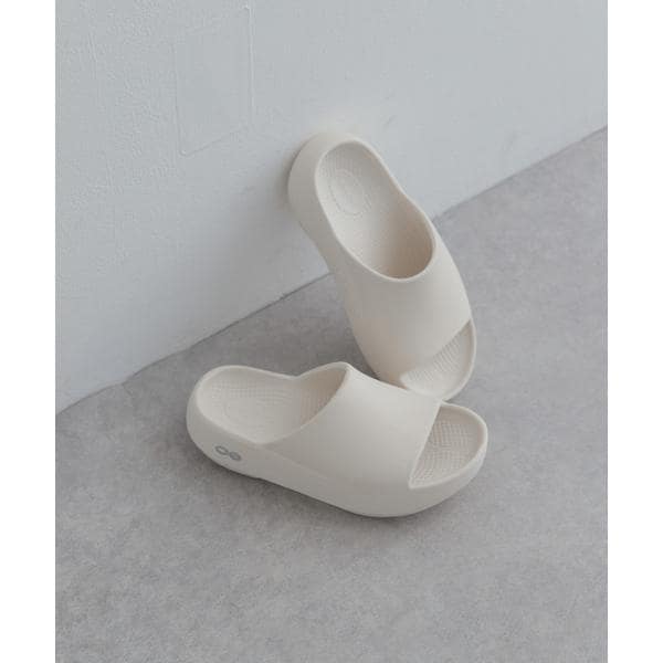[�}���C]OOFOS OOAHH+/�A�[�o�����T�[�` �h�A�[�Y�iURBAN RESEARCH DOORS�j �z���C�g