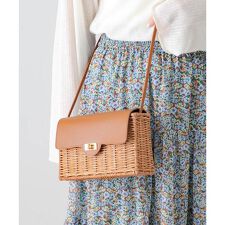 スクエアショルダーバッグ