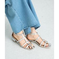 アーバンリサーチ サニーレーベル(URBAN RESEARCH SonnyLabel)のナローストラップサンダル