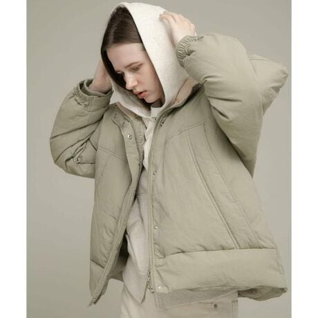 [^ԁFLAA7-27C001]fނŃfC[gɂ҂!Vԃ_EX^[p[J[璅z𓾂X^hlbNƁAtgfUC|Cg̃_EWPbgBV{̂\tgȃiCfނɝH{ƂŉJɂAySn͂łB܂̃t[X؂ւ⑳̉BuȂǁAhɂfC[gɂ҂ȃAE^[Ɏdグ܂B₩ȃhwŏ炵ołA܂肪B邭炢̂Ƃ͏ȕ⎩]Ԃɏɂ߂łB̃h[R[hiƃVGbgς܂BPOINTEH̐nŃfC[gɂ҂Et[XBuŖh΂COORDINATEB钅ō킹{gIт܂񁝐̃R[hi邱ƂŃChpcv[cXJ[gȂǁAgh̃{gƂoXǂ킹Ă܂BɂƂ肪̂ŁA傫߂̃XEFbgjbgƂDBy2025 Autumn^Winterzy25AWzi̓ADڕ_EtFU[AȂȂǂ̋lߕo邱Ƃ܂̂ŁAӂB̏íA͂HĂ܂AHȂǂ܂܂ɂĂƂƂc邱Ƃ܂BӂB̉Ȟʂ͉ivIȂ̂ł͂ȂApJԂƁAʂቺ܂BBi̓ADڕ_EtFU[AȂȂǂ̋lߕo邱Ƃ܂̂ŁAӂBd : 820gi摜́A̓p\RȂǂ̉{ɂAۂ̐FƈقȂČꍇ܂B\߂Bi̐F̖ڈ́AiP̂̉摜QƂBCɓo^̂߁Cɓo^íA}Cy[WɂČ݂̉i݌ɏ󋵂̊mF\łBXg̊Ǘɐ񂲗pBfފ : ȂLk : Ȃn :  : Ȃ|Pbg : 