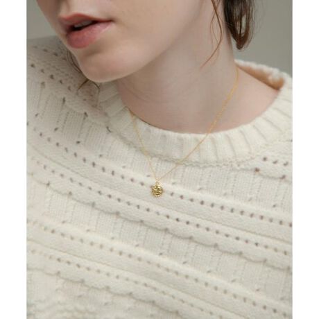 [^ԁFLAA6-2PJ004]VvȑɃvX邾ŁAȂꂽ͋Cɕ\ʂɂ͋ЌAmے郉CIfUCBʂɂ́A]PӖ鐯̍{܂Bɓ݂₷S[hEVo[̋PAR[fBl[gŜiグB莝̃lbNXƂ̏d˕t߂łBy2025 Autumn^Winterzy25AWzd : 1.5gi摜́A̓p\RȂǂ̉{ɂAۂ̐FƈقȂČꍇ܂B\߂Bi̐F̖ڈ́AiP̂̉摜QƂBCɓo^̂߁Cɓo^íA}Cy[WɂČ݂̉i݌ɏ󋵂̊mF\łBXg̊Ǘɐ񂲗pB