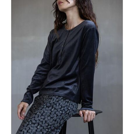 [^ԁFLAA7-21R805]V[Y[h߂xAfނ̃Jbg\[X^COɎ邾ňCɏ{ȃR[fɎdグĂxAfނ̃vI[o[Bؚȃw[lbNfUC炵Ă܂BXbLƂVGbgł悭Ƃ肪Aĝ̃CEȂ̂ꂵ|CgBySnȂۉƃXgb`蒅SnQłBPOINTEgh̃ACeōN炵ۂɁE1ŃT}ɂȂfUCEŎ􂢉\COORDINATExAfނ̓fjƍDfނ̃xAi[XJ[gƃZbgAbvł̒p߂łByULTRA THERMO by URBAN RESEARCH^EgT[oCA[oT[`zuULTRA THERMO by URBAN RESEARCHv͊ЃA[oT[`ƎɊJfނłBԊOzĔMɕϊ邱ƂŁA ~M܂邽߁Ag܂By2025 Autumn^Winterzy25AWz̏i͑fނ̓Ap̖CAN[jOɂAщH邱Ƃ܂BщHɕtۂ̓e[vuVŏĂBi摜́A̓p\RȂǂ̉{ɂAۂ̐FƈقȂČꍇ܂B\߂Bi̐F̖ڈ́AiP̂̉摜QƂBCɓo^̂߁Cɓo^ꂽíA}Cy[WɂČ݂̉i݌ɏ󋵂̊mF\łBXg̊ǗɂЂpBfފ : ȂLk : 藠n : Ȃ : ₠|Pbg : Ȃ