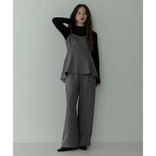 アーバンリサーチ サニーレーベル(URBAN RESEARCH SonnyLabel)のヘリンボーンキャミ×パンツセットアップ