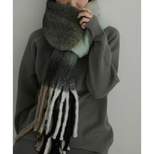 アーバンリサーチ サニーレーベル(URBAN RESEARCH SonnyLabel)のフラッフィーボリュームチェックマフラー