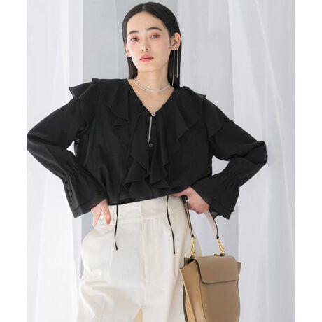 [^ԁFRAA4-23S403]̃ACéAWEBƈꕔX܂ł̎舵łBytՂ̋݌ffUCuEXz̓Iȃt؂₩ɌAuEXoBȕ~VA[̂fނ̗pAÂȂ肷ȂlۂcꒅłBɃtAX[uA肰Ȃ炵otg{ŃtF~jɁA炵đlۂƋCɍ킹X^COy߂܂BgbvXCEAEgX^CǂAoX悭Ȃ閜\͂ȃuEXɁBy2025 Spring^Summerzy25SSzKhCN[jOĂBƒł̐􂢂͕̕ωAǩ݂ɂȂ܂̂łB̑舵Ɋւ܂ẮAiɕt̃AeV^OBi摜́A̓p\RȂǂ̉{ɂAۂ̐FƈقȂČꍇ܂B\߂Bi̐F̖ڈ́AiP̂̉摜QƂBCɓo^̂߁Cɓo^íA}Cy[WɂČ݂̉i݌ɏ󋵂̊mF\łB Xg̊Ǘɐ񂲗pBfފ : Lk : Ȃn : Ȃ : Ȃ|Pbg : Ȃ