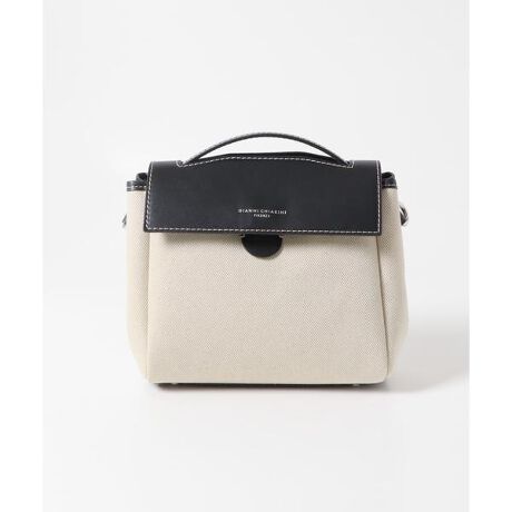 [^ԁFRWA4-BS11599]yGIANNI CHIARINI(WjEL[j)z1970NOɃtBcF̃obOH[ƂĒaB`ZpƐRpAv̗̎ǂɉāAsqɎꂽfނƃfUCɂAɎ[hĂuhłBy2025 Spring^Summerzy25SSz̏i͓VRvgpĂ܂Bfޖ{̎RȕőɊ߁A\ʂ̖͗lFAψł͂܂BᰁAFނAV~Ȃǂ̑fނƓȕ̂܂ܗpđ肠Ă܂Bi̕iۂ߂ɁAߓxɏd́AsȂ̂邱ƁAߓxȉו̋l߂݂͔ĂB̑舵Ɋւ܂ẮAiɕt̃AeV^OBd : 510gi摜́A̓p\RȂǂ̉{ɂAۂ̐FƈقȂČꍇ܂B\߂Bi̐F̖ڈ́AiP̂̉摜QƂBCɓo^̂߁Cɓo^íA}Cy[WɂČ݂̉i݌ɏ󋵂̊mF\łBXg̊Ǘɐ񂲗pB