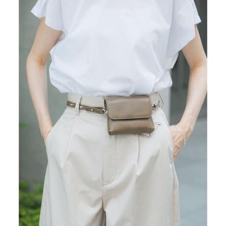 [^ԁFRWA5-Y252-02057]yYENN ^ CGzYENN==CONNECTIONgXLhƂłȂ鉏LĂȎv߂čグAAGELESSNEUTRALȃ[h[uBnl̏ȂAȂꂽCOMFORTABLE STYLEĂ܂ByCHAIN BELT POUCHzxgɃ`F[ƃU[MIXg|[`BRpNgȃU[̃|[`́AobO̒ŒTɂ̂Ă̂ɕ֗ȃTCYłBxg4WAYdlŁAEGXgA΂ߊ|AV_[AgуXgbvƂĎgpł̂|CgBAEGXgɕtۂ4iKŒ߉\BFXȎłAg̗ǂ|[`łBxĝ悤ɃEGXgɕtƃR[fBl[ghĂ߁By2025 Spring^Summerzy25SSz̏íAƓ̕o߂ɓȉHقǂĂ܂B܂LY≘AF͂́Ai{̂̂ł̂łBC⊾JȂǂ̐ʂɂF\܂̂ŁAFWFn̗mƂ̑gݍ킹͒ӂĂB̑舵Ɋւ܂ẮAiɕt̃AeV^OBd : 160gi摜́A̓p\RȂǂ̉{ɂAۂ̐FƈقȂČꍇ܂B\߂Bi̐F̖ڈ́AiP̂̉摜QƂBCɓo^̂߁Cɓo^íA}Cy[WɂČ݂̉i݌ɏ󋵂̊mF\łBXg̊Ǘɐ񂲗pB