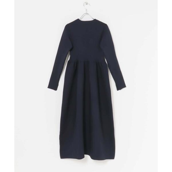 WEB/一部店舗限定』フォルムシルエットVネックリブワンピース