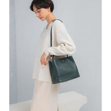 AULENTTI　スクエアBAG