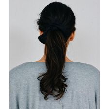 heyep　Silk Heart Scrunchie Medium