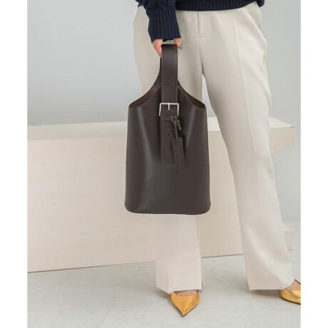 [^ԁFRWA7-MU-3950]yBAGMATI ^ oO}eBz THE BAGMATIuh2010NɃX^[g܂B THE BAGMATÎobÓAɓAWA̓AtBsōĂ܂B {s@œ֎OԔBMт̋C󂪂͂񂾒n̎RfނgAzCȍ肳񂽂Â琶̒ōグ`ĂH@҂݂̋ZpƁAẼghTHE BAGMATI炵ẐÂ𑱂Ă܂By2025 Autumn^Winterzy25AWz̏íAfނ̓ŏiɂAɎdオ肪قȂׁAFꍇ܂B܂A{vgpœȎdグׁ̈AJŔGꂽ⋭ꂽꍇɂ́AFÄߗƂ܂̂ł舵ɂӉB̑舵Ɋւ܂ẮAiɕt̃AeV^OBd : 390gi摜́A̓p\RȂǂ̉{ɂAۂ̐FƈقȂČꍇ܂B\߂Bi̐F̖ڈ́AiP̂̉摜QƂBCɓo^̂߁Cɓo^ꂽíA}Cy[WɂČ݂̉i݌ɏ󋵂̊mF\łBXg̊ǗɂЂpB