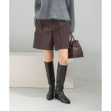 タックデザインショートパンツ