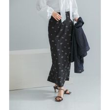 フラワー刺繍ラップストレートスカート