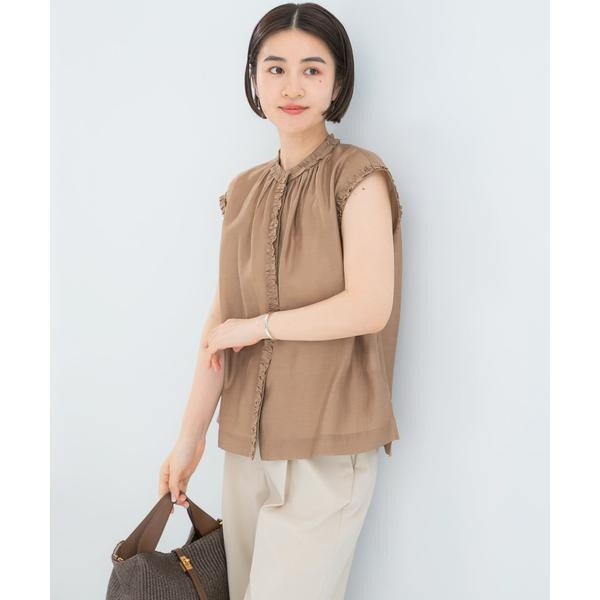 【BURBERRY】00sロゴ刺繍スタンドカラー・ノースリーブトップス　ベージュ BURBERRY】00sロゴ刺繍スタンドカラー・ノースリーブトップス ベージュ