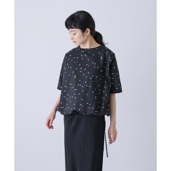 美品タグあり】かぐれ バックタックワイドシャツ サーモンピンク