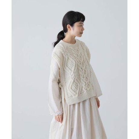 [^ԁFGAA7-22M005]҂݂͋̕CƖF̐F͓IԎ̎ŕ҂ݏグiЉ܂B̊e͖D킹RŌԎdl̗pASn悭dグ܂BeJĂăChVGbg̃gbvX킹܂BJbg\[VcEuEX͂As[X̏ɃC[hX^CO߁BォR[gHD₷̂œ~ɂ􂪊҂ł܂BV[Yő̃ACepӂĂ̂łЂByFABRICzErт̂̂̃J[ĝ݂fފEy߂邴ƂҒnyPOINTzEd˒₷fUCEACeƍ킹₷傤Ǘǂ䊴ywhats y[jbg?z̒ԃV[YAH~̃X^COɌȂy[jbgBăy[̃``JJ΂̂قƂŁAAfX̐ZɂĒJɕ҂ݏグꂽACełBy[̃E[́AYnɔׂČyă{[̂B̂ߌySnȂAƂĂłBE[{̑fފ\LȕɎdオĂ܂BЂ̖͂y݂By2025 Autumn^Winterzy25AWz̏íAăy[C4000mɂ``JJ΂̎̑ŁAȂ߂炩ȃApJAfpȗrт̎gAfX̐Z҂ݏグ܂B̈׈ꖇꖇ̐F̏oAATCYɑ̃o܂̂łBVRfނ̃E[gpĂ邽߁AE[Ɠ̏L܂BsǂȂǂł͂ȂVRE[Ɠ̏Lł̂ŁA\߂Bd : 450gi摜́A̓p\RȂǂ̉{ɂAۂ̐FƈقȂČꍇ܂B\߂Bi̐F̖ڈ́AiP̂̉摜QƂBCɓo^̂߁Cɓo^íA}Cy[WɂČ݂̉i݌ɏ󋵂̊mF\łB Xg̊Ǘɐ񂲗pBfފ : ₠(IVORŶ)Lk : 藠n : Ȃ : Ȃ|Pbg : ȂIVORYF162cm(FREE) ^ 170cm(FREE)