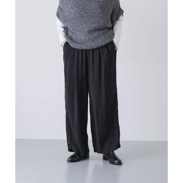 Two-tuck easy pants | かぐれ(kagure) | マルイウェブチャネル