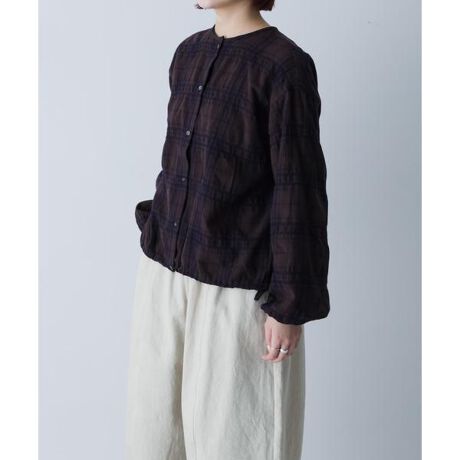 [^ԁFGAA7-23S013]1ŒfBfފ|Cg̃uEXRbg̏_炩ƃE[݂̉|킹ngpĂ܂BbV[Hɂ艚ʂ\ꂽLȈiBF̃`FbNȂ̂ŔhɂȂ肷悢݊^Ă܂BN[lbN̑OJfUĆAgbvXŒp̂͂{^JăJ[fBKƂĂB݂EɂCȂMU[{Ă܂Bɂ͕RʂĂi߉\łBX^COɍ킹VGbgЂy݂ByFABRICzERbgŗDGE₩IVORYƏ{ȐFBROWNyPOINTzEWp[XJ[gTybg̃Ci[ɂ߁Eɂ̓SĂČ₷dly2025 Autumn^Winterzy25AWzi摜́A̓p\RȂǂ̉{ɂAۂ̐FƈقȂČꍇ܂B\߂Bi̐F̖ڈ́AiP̂̉摜QƂBCɓo^̂߁Cɓo^ꂽíA}Cy[WɂČ݂̉i݌ɏ󋵂̊mF\łBXg̊ǗɂЂpBfފ : ȂLk : Ȃn : Ȃ : Ȃ|Pbg : ȂBROWNF161cm(FREE) ^ 162cm(FREE)