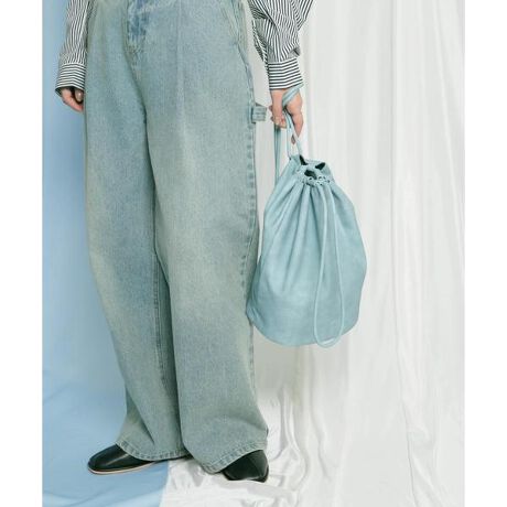 [^ԁFKBA4-2AA002]yVNvXĂ郏V_[{TbNzAU[̂悤ȁAXEF[ĥ悤ȑfނIȃ{TbNBJ̍iOɒʂƂ낪fUC|CgłBБ̌ɂĎĂA莝łACełB̒ȂɃvX邾ŐVN^܂BIVORY&CHARCOALAFL.BLUEpӂ܂By2025 Spring^Summerzy25SSz̑fނ́AC⊾AGȂǂɂAFڂ肷邱Ƃ܂̂łӂB̑舵Ɋւ܂ẮAiɕt̃AeV^OBd : 270gi摜́A̓p\RȂǂ̉{ɂAۂ̐FƈقȂČꍇ܂B\߂Bi̐F̖ڈ́AiP̂̉摜QƂBCɓo^̂߁Cɓo^íA}Cy[WɂČ݂̉i݌ɏ󋵂̊mF\łBXg̊Ǘɐ񂲗pB