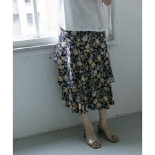 KBF+　フラワープリントボリュームスカート
