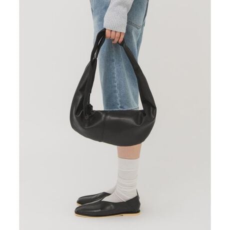 [^ԁFKB26130-2224050]yEhtH|Cg̃V_[BAGzEhtH̃C[W[BAGoBV_[͒\ɂȂĂA_炩Ȑngp邱ƂŌڈȏɉו̎[ł܂BJt@Xi[dlȂ̂ŁȀoX[Yɍs܂B͋C̈قȂYELLOWBLACKpӂ܂By2026 Spring^Summerzy26SSzd : 165gi摜́A̓p\RȂǂ̉{ɂAۂ̐FƈقȂČꍇ܂B\߂Bi̐F̖ڈ́AiP̂̉摜QƂBCɓo^̂߁Cɓo^ꂽíA}Cy[WɂČ݂̉i݌ɏ󋵂̊mF\łBXg̊ǗɂЂpB