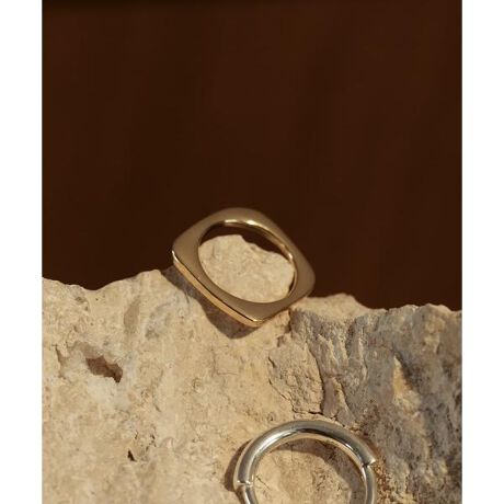 [^ԁFSM43-2KF009]yXNGA^̗VѐSz̊̂tbgȃXNGAVGbĝ郊OB@ȃbNXƗVѐŜ`DoX1_BCgȕtSnƃVvOƂ̃C[hȂȂ܂BFႢ(SILVER)̂pӂ܂SM43-2KF008 square thin ring ySMELLY so(X[ \[)zsoƂ̓AChґB ̃X^COɗnރfUCłȂAɌoB gɂ̂ɕqɂȂ̎ɁAiYĂRZvgƂāASMELLYaWG[CB ʂȃWG[āAґȋCɂȂ悤ɁB |WeBuȓ𑗂Ă悤ɂƊ肢߂āBy2024 Spring^Summerzy24SSzVo[̏íAC̗AA玉AiɔϐF܂AVo[NXN[i[ł̌ɂP߂o܂BgɂȂȂ͖܂ɓAC̏ȂꏊŕۊǂĂBbLiւ̃Vo[NXyуN[i[̂gṕAbL̔AϐFV~̌ƂȂ鎖L܂̂łӂBGLDJ[̏i14KgpbL{Ă܂BANZT[̓fP[gȑfނgpĂ邽߁AAՌ^ jĂ܂\܂̂ŏ\CtB܂A玉tĂƍ݂ϐF̌ƂȂ܂̂łgp͏_炩złꂵĉB܂A݂CɂȂꍇ̓S[hR[eBOΉ̃N[i[gpB  ^EEEEEC͊OĂ܂悤肢v܂B TEi≷Ȃǂ̍ȏꏊA܂Ɋnł̂gṕAΏĚƂȂꍇ܂̂ŒpĉB  ]A݁AԂ݁AȂǂ̏Ǐ󂪏oꍇ́Aɒp߂ĂɂkBAM[ȂłA̒̈ɒpĂƋAM[ɎǏ󂪏o邱Ƃ܂̂łӂBp[VR΂gpi͔MƏՌɎア܂BǰƂȂ܂̂ŁAȊł̂gp͂TB܂Aߓx̏Ռ܂ƁAڒʂɉeт܂̂ŁA\ɂCĂgpB