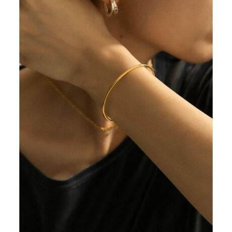 [^ԁFSM23-2NF008]yʂ̂ȂȐz]vȕׂĂƂAVvȃfUC̃XoOBȂĂd̂S[hAؚȂ瑶݊𔭊Ă܂BFႢ(SILVER)̂pӂ܂SM23-2NF007@narrow line bangleySMELLY so(X[ \[)zsoƂ̓AChґB ̃X^COɗnރfUCłȂAɌoB gɂ̂ɕqɂȂ̎ɁAiYĂRZvgƂāASMELLYaWG[CB ʂȃWG[āAґȋCɂȂ悤ɁB |WeBuȓ𑗂Ă悤ɂƊ肢߂āBVo[̏íAC̗AA玉AiɔϐF܂AVo[NXN[i[ł̌ɂP߂o܂BgɂȂȂ͖܂ɓAC̏ȂꏊŕۊǂĂBbLiAVR΂ւ̃Vo[NXyуN[i[̂gṕAbL̔AϐFV~̌ƂȂ鎖L܂̂łӂBGLDJ[̏i14KgpbL{Ă܂BANZT[̓fP[gȑfނgpĂ邽߁AAՌ^ jĂ܂\܂̂ŏ\CtB܂A玉tĂƍ݂ϐF̌ƂȂ܂̂łgp̓Vo[NXA͏_炩złꂵĉB܂A݂CɂȂꍇ̓Vo[N[i[S[hR[eBOΉ̃N[i[gpB  ^EEEEEC͊OĂ܂悤肢v܂B TEi≷Ȃǂ̍ȏꏊA܂Ɋnł̂gṕAΏĚƂȂꍇ܂̂ŒpĉB  ]A݁AԂ݁AȂǂ̏Ǐ󂪏oꍇ́Aɒp߂ĂɂkBAM[ȂłA̒̈ɒpĂƋAM[ɎǏ󂪏o邱Ƃ܂̂łӂBǰƂȂ܂̂ŁAȊł̂gp͂TB܂Aߓx̏Ռ܂ƁAڒʂɉeт܂̂ŁA\ɂCĂgpBi摜́A̓p\RȂǂ̉{ɂAۂ̐FƈقȂČꍇ܂B\߂B