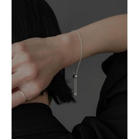 [^ԁFSM43-2NF001]yXȃ`F[őlCNɁz@ׂȃ`F[ŎdĂ炩ȃbNX̃uXbgBߋƂv[ȃfBe[ɂA^{[XChăt[vLĒp郂_ȃfUC̗pBWPbgȂǃnTȃACeƂDBFႢ(GOLD)̂pӂ܂SM43-2NF002@pellet loop bracelet ySMELLY so(X[ \[)zsoƂ̓AChґB ̃X^COɗnރfUCłȂAɌoB gɂ̂ɕqɂȂ̎ɁAiYĂRZvgƂāASMELLYaWG[CB ʂȃWG[āAґȋCɂȂ悤ɁB |WeBuȓ𑗂Ă悤ɂƊ肢߂āBy2024 Spring^Summerzy24SSzVo[̏íAC̗AA玉AiɔϐF܂AVo[NXN[i[ł̌ɂP߂o܂BgɂȂȂ͖܂ɓAC̏ȂꏊŕۊǂĂB   ANZT[̓fP[gȑfނgpĂ邽߁AAՌ^ jĂ܂\܂̂ŏ\CtB܂A玉tĂƍ݂ϐF̌ƂȂ܂̂łgp̓Vo[NXA͏_炩złꂵĉB܂A݂CɂȂꍇ̓Vo[N[i[S[hR[eBOΉ̃N[i[gpB  ^EEEEEC͊OĂ܂悤肢v܂B TEi≷Ȃǂ̍ȏꏊA܂Ɋnł̂gṕAΏĚƂȂꍇ܂̂ŒpĉB  ]A݁AԂ݁AȂǂ̏Ǐ󂪏oꍇ́Aɒp߂ĂɂkBAM[ȂłA̒̈ɒpĂƋAM[ɎǏ󂪏o邱Ƃ܂̂łӂBp[VR΂gpi͔MƏՌɎア܂BǰƂȂ܂̂ŁAȊł̂gp͂TB܂Aߓx̏Ռ܂ƁAڒʂɉeт܂̂ŁA\ɂCĂgpBd : 4gi摜́A̓p\RȂǂ̉{ɂAۂ̐FƈقȂČꍇ܂B\߂B