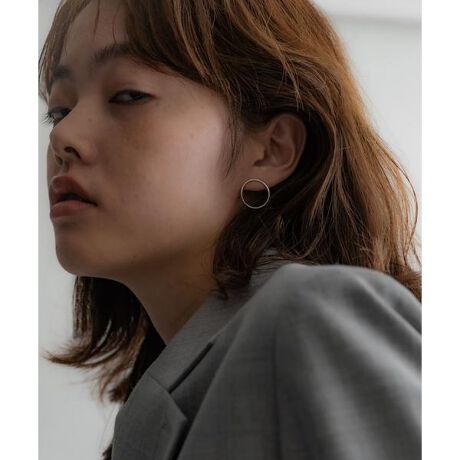 [^ԁFSM43-2LF013]yق̏̂˂肪XpCXzɔoĂ~hTCỸT[NsAXB኱̃J[uT[N`[tŁAVvȂق̂ƌIȈʂBFႢ(GOLD)̂pӂ܂SM43-2LF014 curved circle pierce ySMELLY so(X[ \[)zsoƂ̓AChґB ̃X^COɗnރfUCłȂAɌoB gɂ̂ɕqɂȂ̎ɁAiYĂRZvgƂāASMELLYaWG[CB ʂȃWG[āAґȋCɂȂ悤ɁB |WeBuȓ𑗂Ă悤ɂƊ肢߂āBy2024 Autumn^Winterzy24AWzVo[̏íAC̗AA玉AiɔϐF܂AVo[NXN[i[ł̌ɂP߂o܂BgɂȂȂ͖܂ɓAC̏ȂꏊŕۊǂĂBANZT[̓fP[gȑfނgpĂ邽߁AAՌ^ jĂ܂\܂̂ŏ\CtB܂A玉tĂƍ݂ϐF̌ƂȂ܂̂łgp̓Vo[NXA͏_炩złꂵĉB܂A݂CɂȂꍇ̓Vo[N[i[S[hR[eBOΉ̃N[i[gpB  ^EEEEEC͊OĂ܂悤肢v܂B TEi≷Ȃǂ̍ȏꏊA܂Ɋnł̂gṕAΏĚƂȂꍇ܂̂ŒpĉB  ]A݁AԂ݁AȂǂ̏Ǐ󂪏oꍇ́Aɒp߂ĂɂkBAM[ȂłA̒̈ɒpĂƋAM[ɎǏ󂪏o邱Ƃ܂̂łӂBp[VR΂gpi͔MƏՌɎア܂BǰƂȂ܂̂ŁAȊł̂gp͂TB܂Aߓx̏Ռ܂ƁAڒʂɉeт܂̂ŁA\ɂCĂgpBd(Ў) : 1gi摜́A̓p\RȂǂ̉{ɂAۂ̐FƈقȂČꍇ܂B\߂Bi̐F̖ڈ́AiP̂̉摜QƂBCɓo^̂