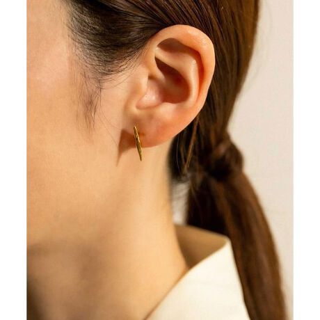 [^ԁFSM33-2LF002]y@ׂɌl̃sAXz T߂Ȃʂ̂鎿 ƈfUC̃sAXB 肰ȂɃANZgĂACełB ySMELLY so(X[ \[)zsoƂ̓AChґB ̃X^COɗnރfUCłȂAɌoB gɂ̂ɕqɂȂ̎ɁAiYĂRZvgƂāASMELLYaWG[CB ʂȃWG[āAґȋCɂȂ悤ɁB |WeBuȓ𑗂Ă悤ɂƊ肢߂āBVo[̏íAC̗AA玉AiɔϐF܂AVo[NXN[i[ł̌ɂP߂o܂BgɂȂȂ͖܂ɓAC̏ȂꏊŕۊǂĂBbLiAVR΂ւ̃Vo[NXyуN[i[̂gṕAbL̔AϐFV~̌ƂȂ鎖L܂̂łӂBGLDJ[̏i14KgpbL{Ă܂BANZT[̓fP[gȑfނgpĂ邽߁AAՌ^ jĂ܂\܂̂ŏ\CtB܂A玉tĂƍ݂ϐF̌ƂȂ܂̂łgp͏_炩złꂵĉB܂A݂CɂȂꍇ̓S[hR[eBOΉ̃N[i[gpB  ^EEEEEC͊OĂ܂悤肢v܂B TEi≷Ȃǂ̍ȏꏊA܂Ɋnł̂gṕAΏĚƂȂꍇ܂̂ŒpĉB  ]A݁AԂ݁AȂǂ̏Ǐ󂪏oꍇ́Aɒp߂ĂɂkBAM[ȂłA̒̈ɒpĂƋAM[ɎǏ󂪏o邱Ƃ܂̂łӂBp[VR΂gpi͔MƏՌɎア܂BǰƂȂ܂̂ŁAȊł̂gp͂TB܂Aߓx̏Ռ܂ƁAڒʂɉeт܂̂ŁA\ɂCĂgpBi摜́A̓p\RȂǂ̉{ɂAۂ̐FƈقȂČꍇ܂B\߂Bi̐F̖ڈ́AiP̂̉摜QƂB