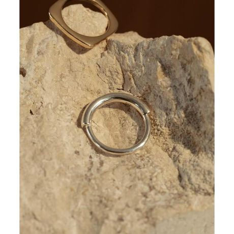 [^ԁFSM43-2KF006]yȂVvz^C𔼎d˂I[o[bvOBwɃtBbgJ[B[ȃfBe[ƁAVvȃfUC茳wV[ɑ܂B ySMELLY so(X[ \[)zsoƂ̓AChґB ̃X^COɗnރfUCłȂAɌoB gɂ̂ɕqɂȂ̎ɁAiYĂRZvgƂāASMELLYaWG[CB ʂȃWG[āAґȋCɂȂ悤ɁB |WeBuȓ𑗂Ă悤ɂƊ肢߂āBy2024 Spring^Summerzy24SSzVo[̏íAC̗AA玉AiɔϐF܂AVo[NXN[i[ł̌ɂP߂o܂BgɂȂȂ͖܂ɓAC̏ȂꏊŕۊǂĂB   ANZT[̓fP[gȑfނgpĂ邽߁AAՌ^ jĂ܂\܂̂ŏ\CtB܂A玉tĂƍ݂ϐF̌ƂȂ܂̂łgp̓Vo[NXA͏_炩złꂵĉB܂A݂CɂȂꍇ̓Vo[N[i[S[hR[eBOΉ̃N[i[gpB  ^EEEEEC͊OĂ܂悤肢v܂B TEi≷Ȃǂ̍ȏꏊA܂Ɋnł̂gṕAΏĚƂȂꍇ܂̂ŒpĉB  ]A݁AԂ݁AȂǂ̏Ǐ󂪏oꍇ́Aɒp߂ĂɂkBAM[ȂłA̒̈ɒpĂƋAM[ɎǏ󂪏o邱Ƃ܂̂łӂBp[VR΂gpi͔MƏՌɎア܂BǰƂȂ܂̂ŁAȊł̂gp͂TB܂Aߓx̏Ռ܂ƁAڒʂɉeт܂̂ŁA\ɂCĂgpBTCY : 11=11d : 3gi摜́A̓p\RȂǂ̉{ɂAۂ̐FƈقȂČꍇ܂B\߂B