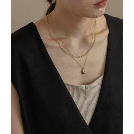 [^ԁFSM26-2PC001]yقȂ2ނ̃`F[ۓIzۂĂƖڂ䂭hbv^ƈقȂ`F[2AɂȂlbNXBfReCꂢɌĂfUCŁAI[V[Y􂷂ACełBbLi͕ϐFĂ܂łB܂߂ȂŖh~ĂBAM[̎̒̕ቺĂȂǁAԂ邱Ƃ܂̂ŏ\ɂӂBANZT[͉₷̂łB戵ɂӂB̑舵Ɋւ܂ẮAiɕt̃AeV^OBi摜́A̓p\RȂǂ̉{ɂAۂ̐FƈقȂČꍇ܂B\߂Bi̐F̖ڈ́AiP̂̉摜QƂB