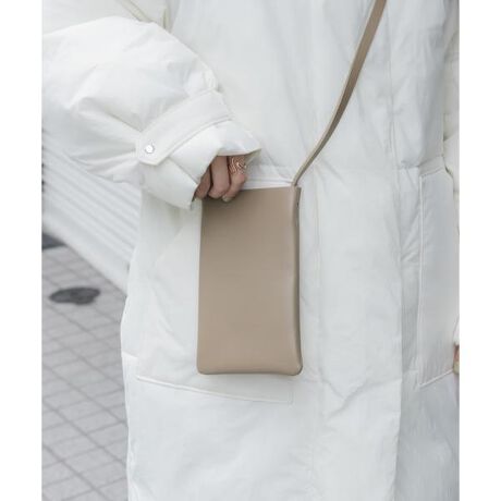 [^ԁFSM36-2AA001]yڂ~j}fUCzƂƂfނŎdĂVv~~j}ȃTCY͂̃XNGA^̃V_[obOBOɃI[v|Pbg{ĂAICJ[hȂǂ̃J[hނۂ܂܂BX}[gtH⃊bv[łRpNgȃVGbgŁAƂopɃIXXV_[͒\Ȃ̂ŁAgX^COɍ킹ĂD݂̒łp܂Bd : 85gi摜́A̓p\RȂǂ̉{ɂAۂ̐FƈقȂČꍇ܂B\߂Bi̐F̖ڈ́AiP̂̉摜QƂBCɓo^̂߁Cɓo^íA}Cy[WɂČ݂̉i݌ɏ󋵂̊mF\łBXg̊Ǘɐ񂲗pB