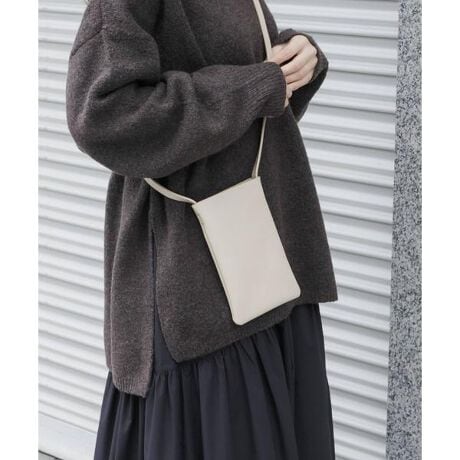 [^ԁFSM36-2AA001]yڂ~j}fUCzƂƂfނŎdĂVv~~j}ȃTCY͂̃XNGA^̃V_[obOBOɃI[v|Pbg{ĂAICJ[hȂǂ̃J[hނۂ܂܂BX}[gtH⃊bv[łRpNgȃVGbgŁAƂopɃIXXV_[͒\Ȃ̂ŁAgX^COɍ킹ĂD݂̒łp܂Bd : 85gi摜́A̓p\RȂǂ̉{ɂAۂ̐FƈقȂČꍇ܂B\߂Bi̐F̖ڈ́AiP̂̉摜QƂBCɓo^̂߁Cɓo^íA}Cy[WɂČ݂̉i݌ɏ󋵂̊mF\łBXg̊Ǘɐ񂲗pB