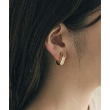 スメリー(SMELLY)のリッタイメタルフープイヤリング