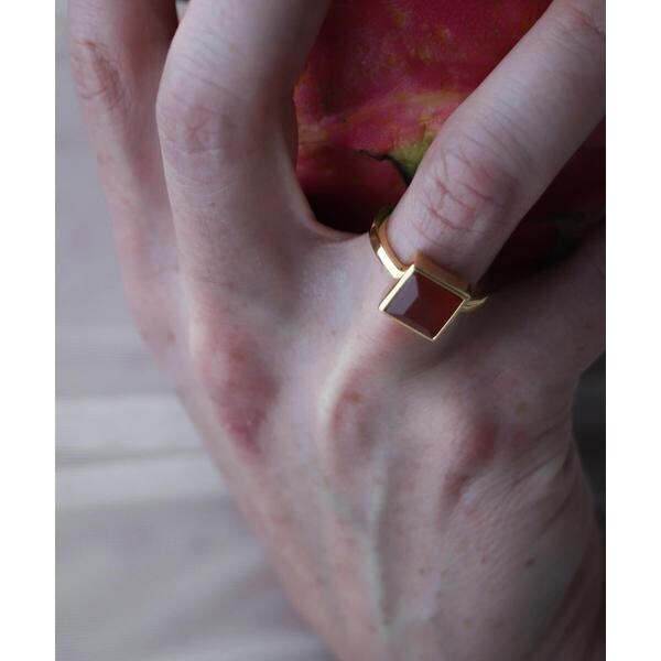 [�}���C]SMELLY so�f square carnelian ring/�X�����[�iSMELLY�j �S�[���h�n���̑�